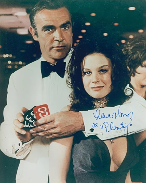 Lana Wood autograph