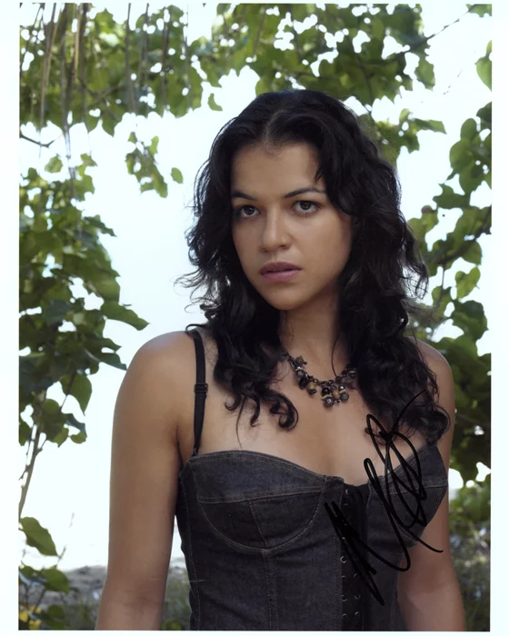 Michelle Rodriguez autograph