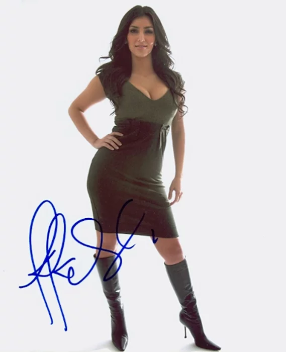 Kim Kardashian autograph