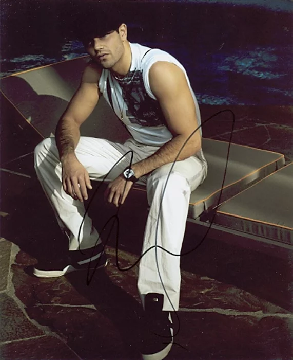 Jesse Metcalfe autograph
