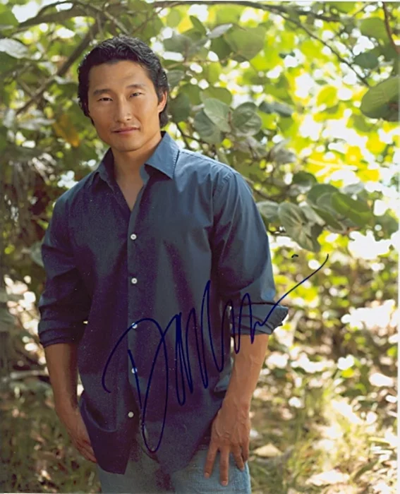 Daniel Dae Kim autograph