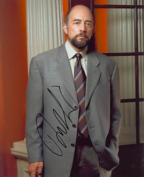 Richard Schiff autograph