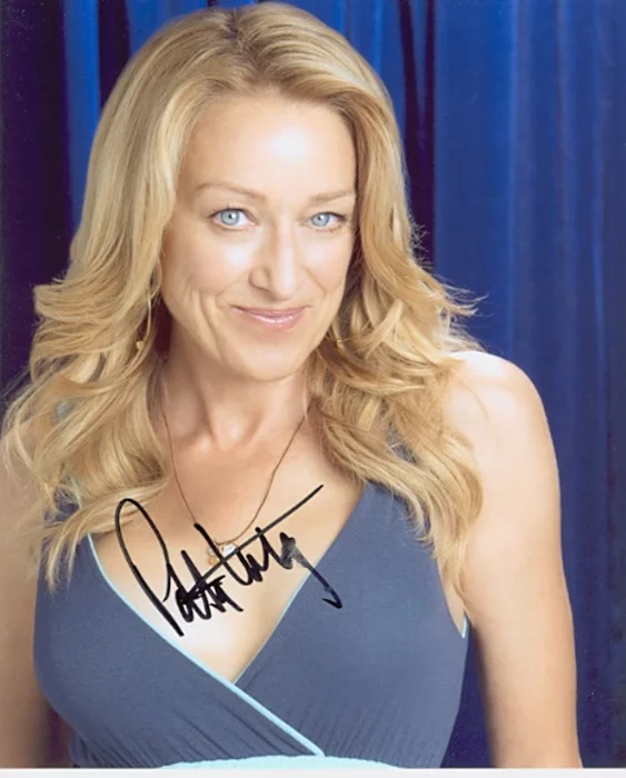 Patricia Wettig autograph