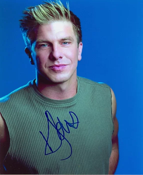 Kenneth Johnson autograph