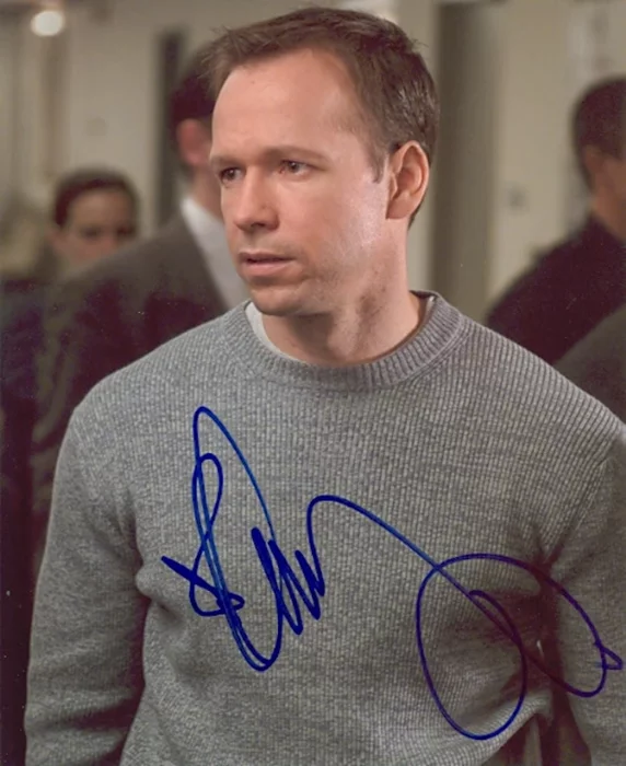 Donnie Wahlberg autograph
