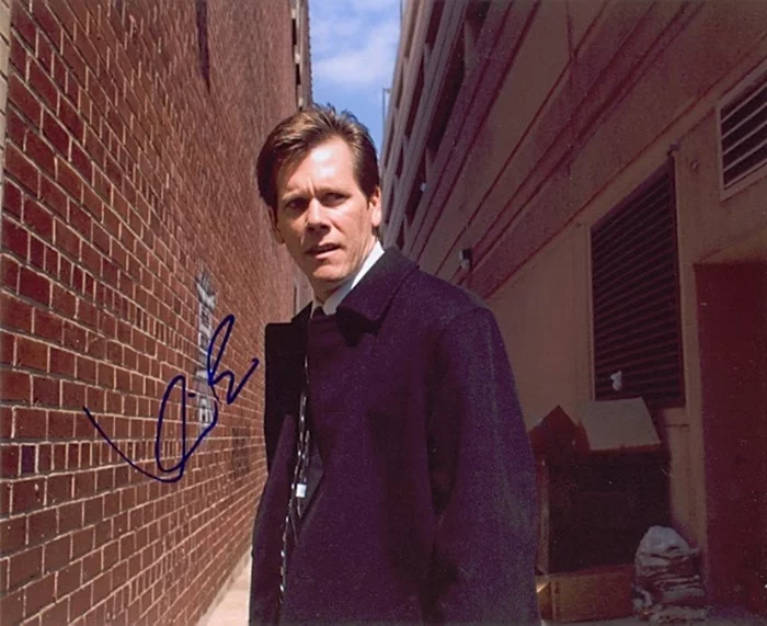 Kevin Bacon autograph
