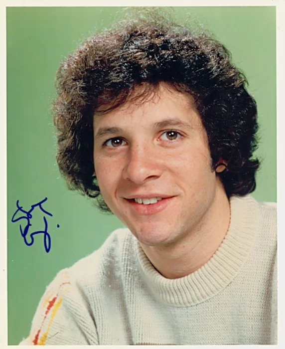 Steve Guttenberg autograph