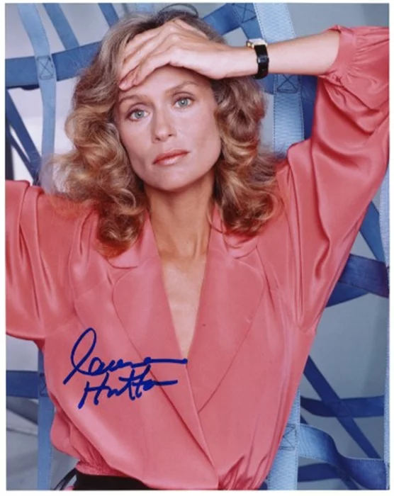 Lauren Hutton autograph