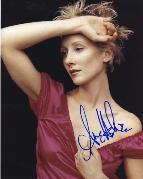 Anne Heche autograph