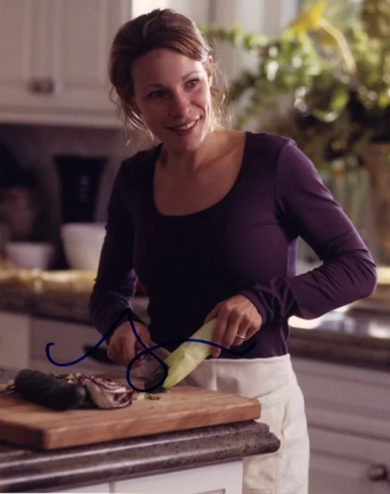 Lili Taylor autograph