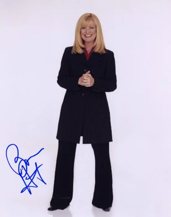 Bonnie Hunt autograph