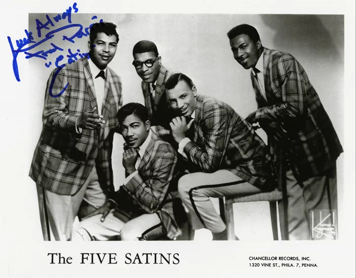 The Five Satins autograph