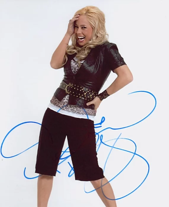Sabrina Bryan autograph