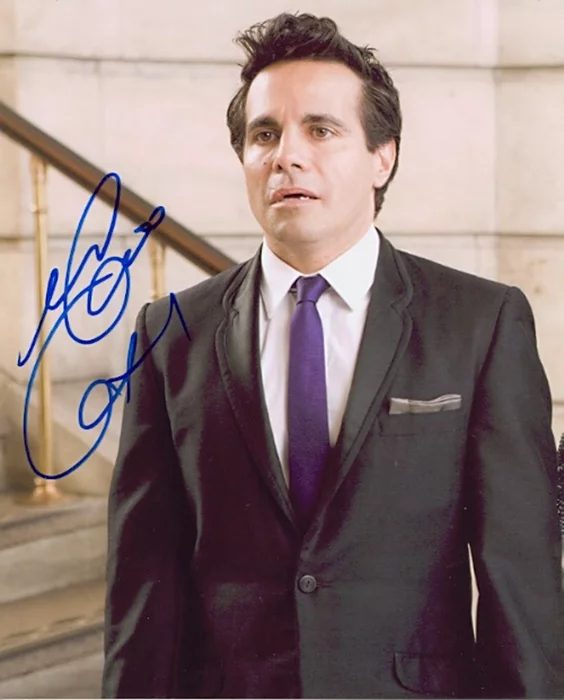Mario Cantone autograph