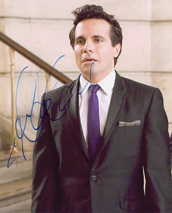 Mario Cantone autograph