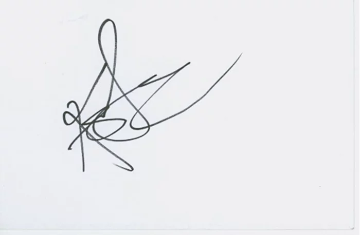 Kelly Monaco autograph