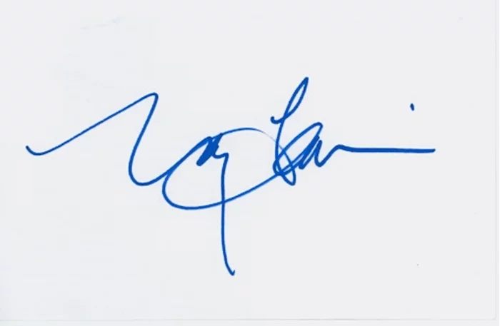 Nancy Travis autograph