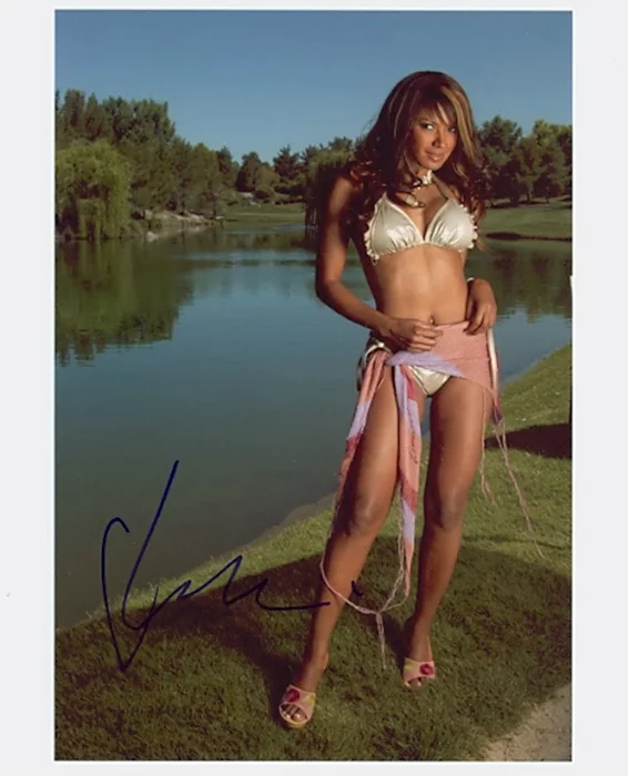 Traci Bingham autograph