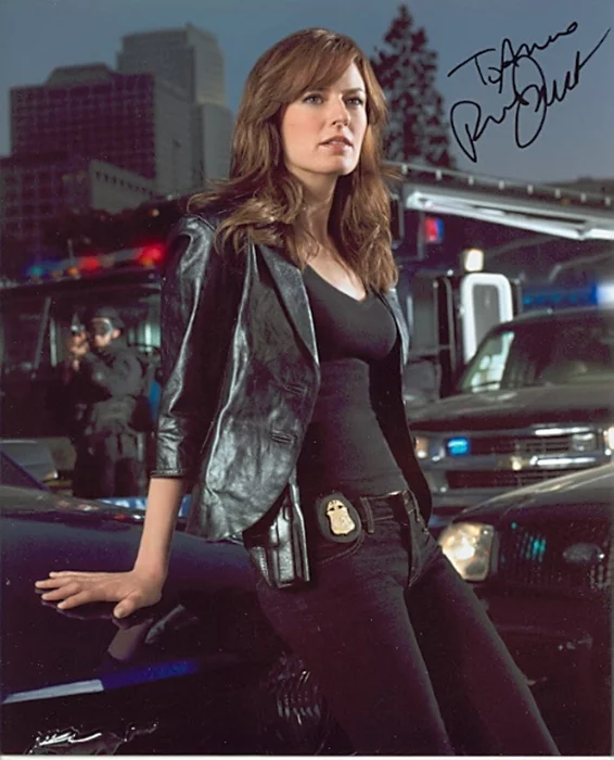 Rosemarie DeWitt autograph
