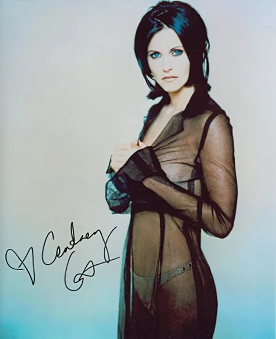 Courteney Cox autograph