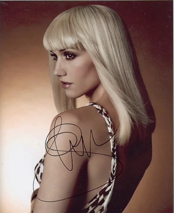 Gwen Stefani autograph