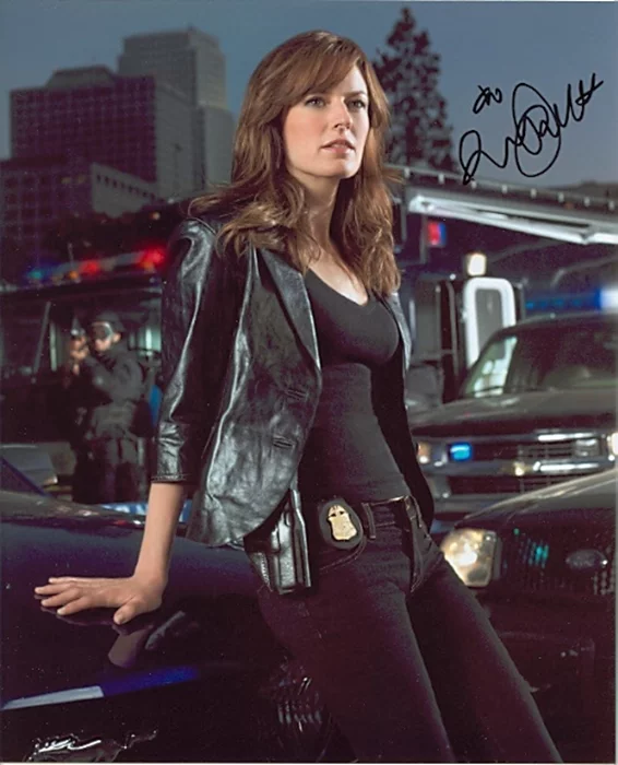 Rosemarie DeWitt autograph