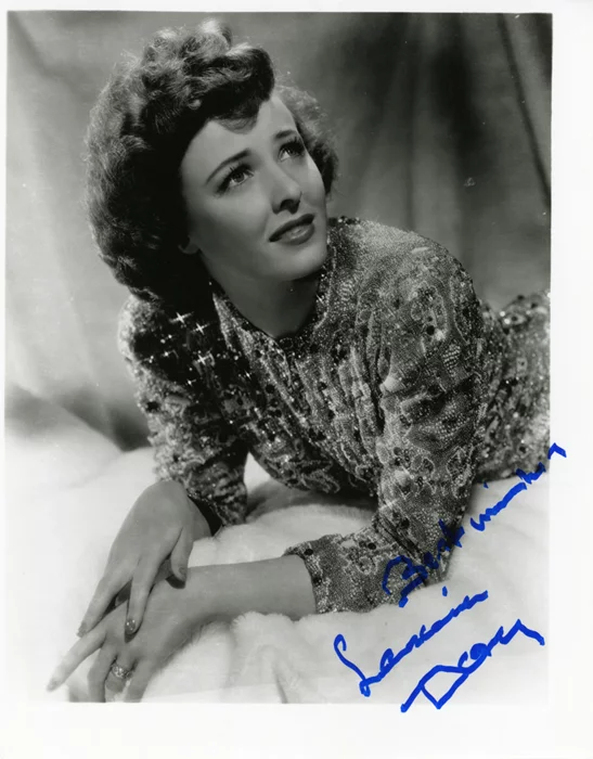 Laraine Day autograph