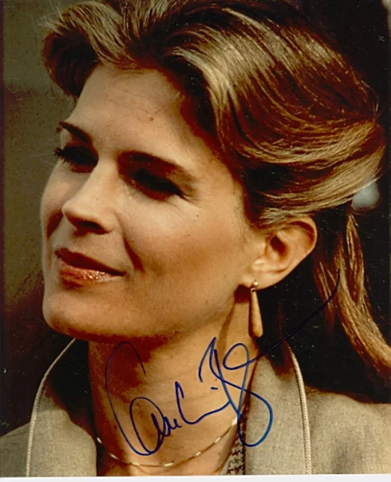 Candice Bergen autograph