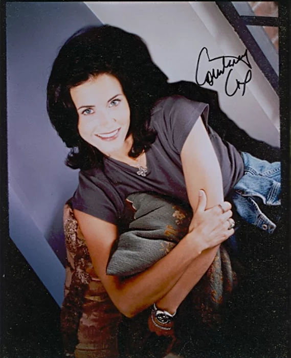 Courteney Cox autograph