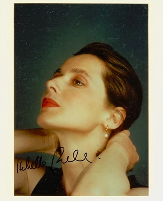 Isabella Rossellini autograph