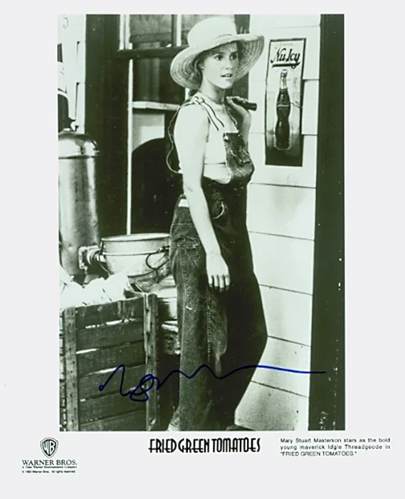 Mary Stuart Masterson autograph