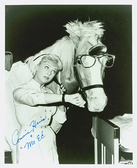Connie Hines autograph