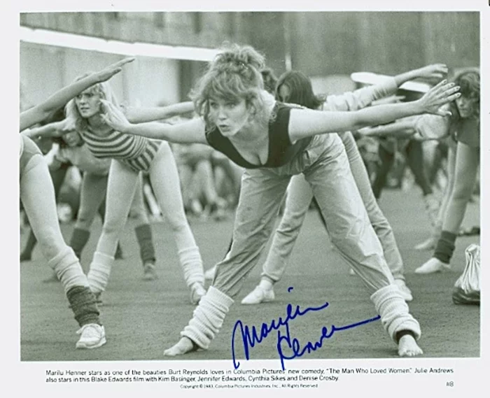 Marilu Henner autograph