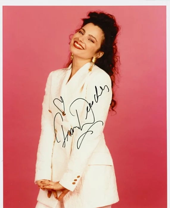 Fran Drescher autograph