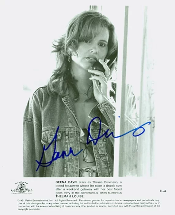 Geena Davis autograph