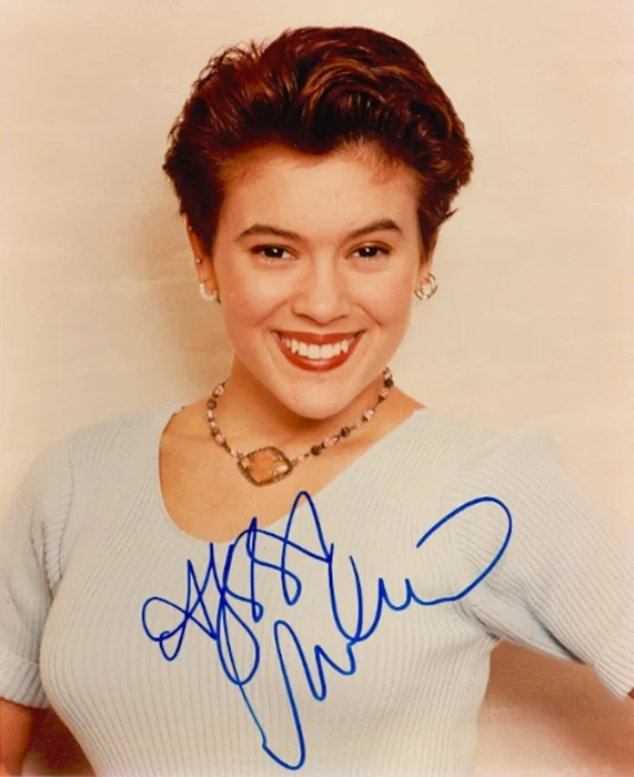 Alyssa Milano autograph