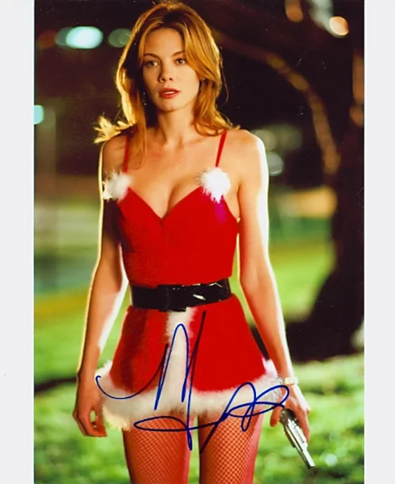 Michelle Monaghan autograph