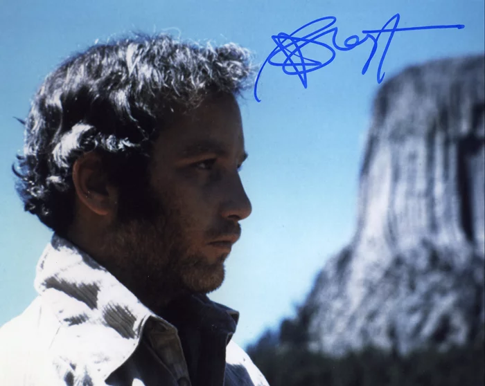 Richard Dreyfuss autograph