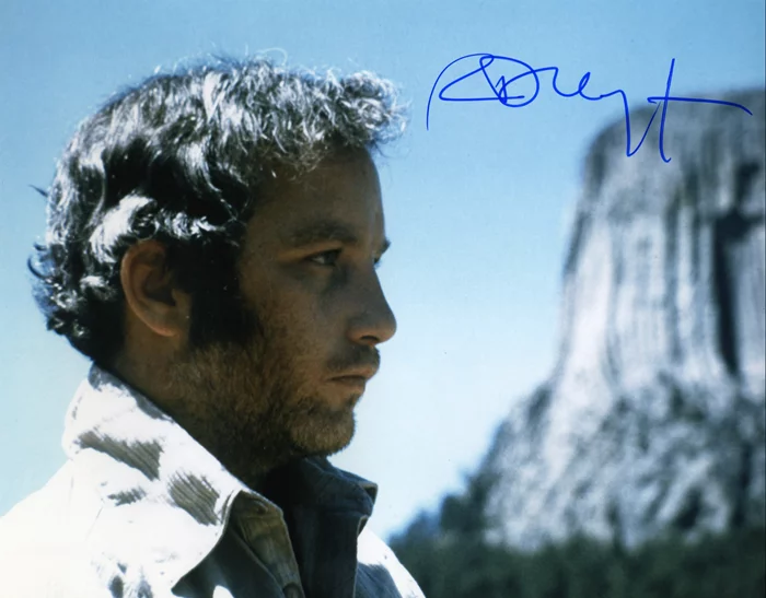 Richard Dreyfuss autograph