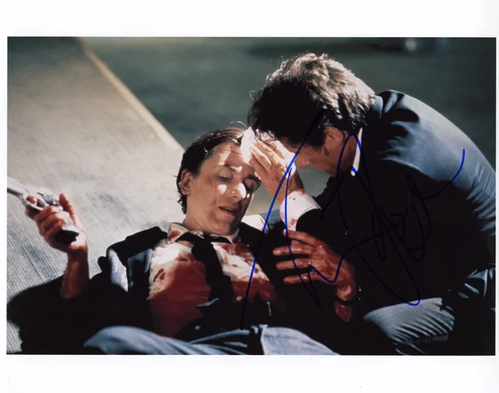 Tim Roth autograph