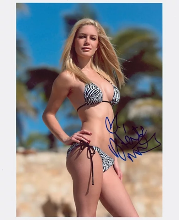 Heidi Montag autograph