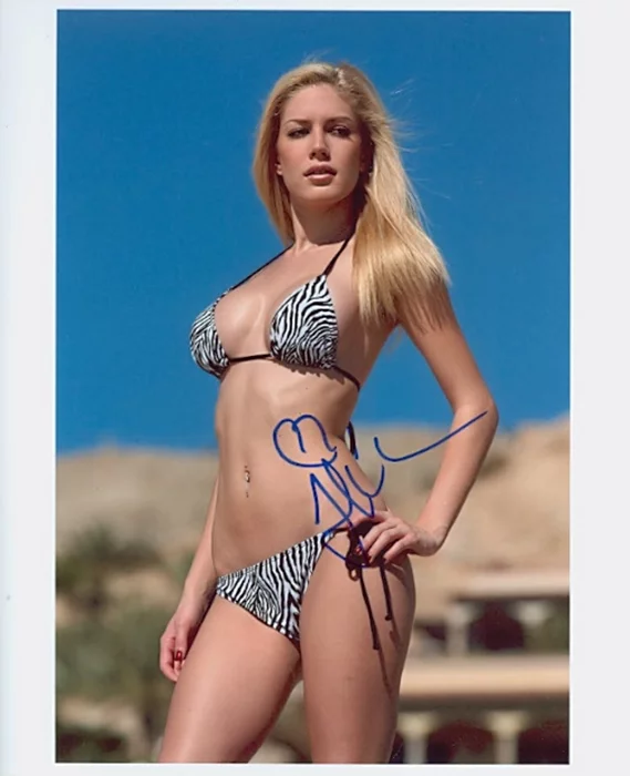 Heidi Montag autograph