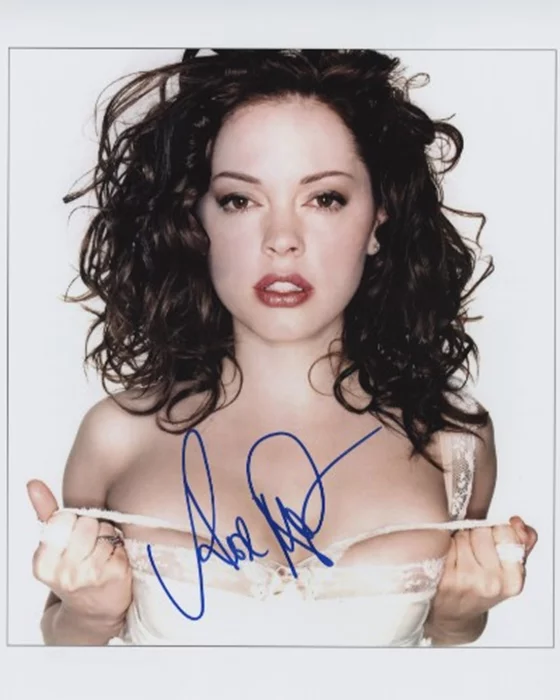 Rose McGowan autograph