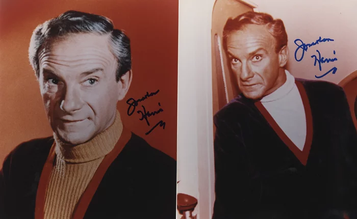 Jonathan Harris autograph
