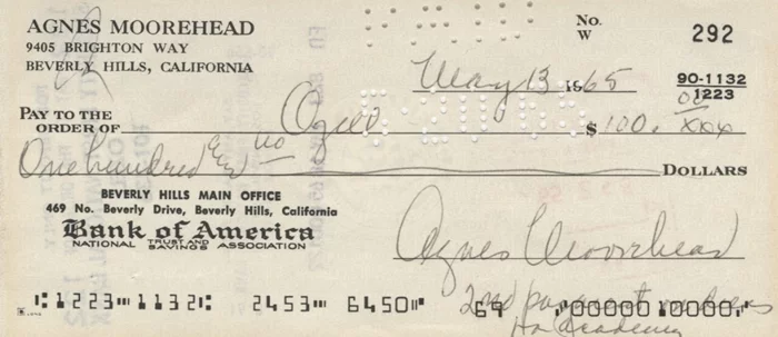 Agnes Moorehead autograph