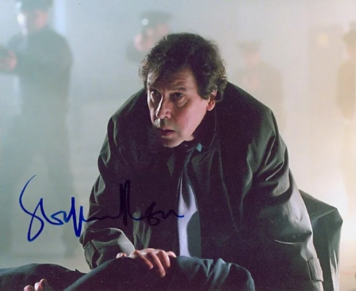 Stephen Rea autograph