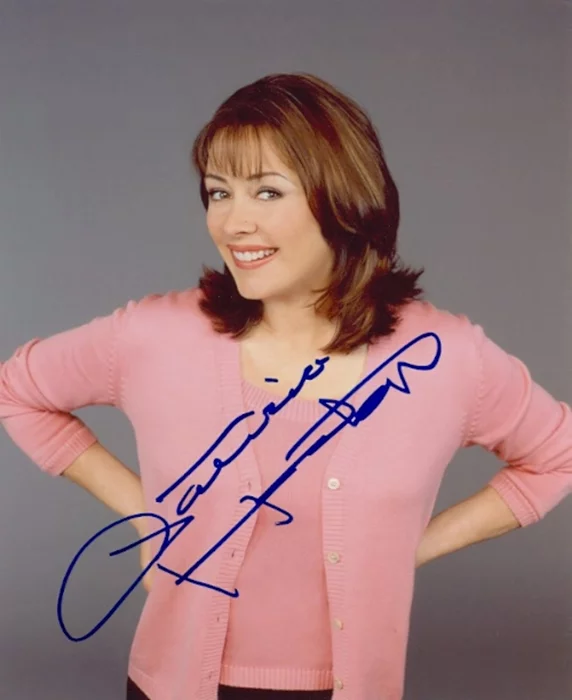 Patricia Heaton autograph