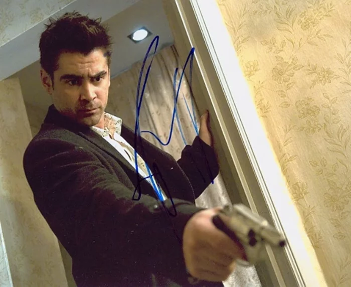 Colin Farrell autograph