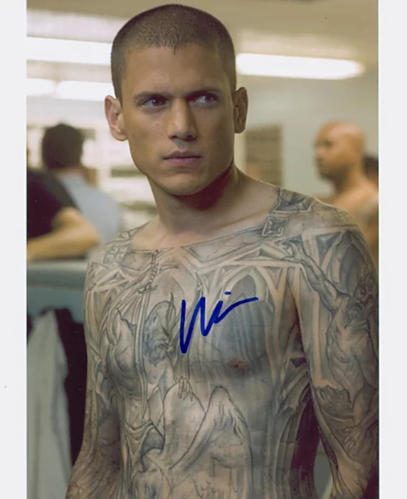 Wentworth Miller autograph