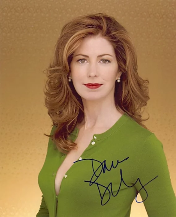 Dana Delany autograph